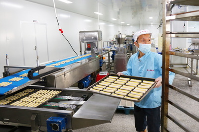 甜蜜飄香 漳州開發區食品企業開足馬力趕訂單、忙生產