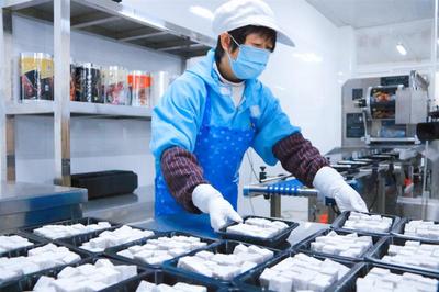 黃山區芋頭豐收季 企業加工忙，食品開發創新潮